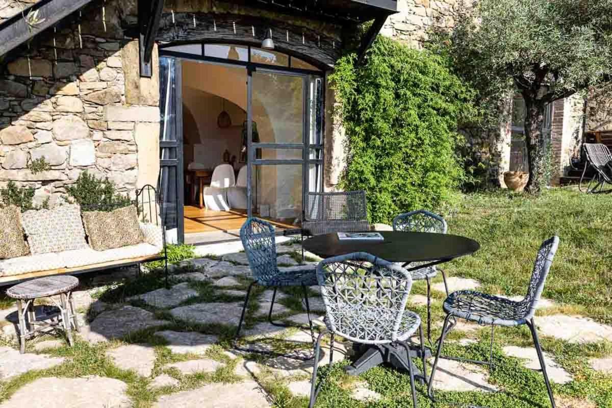 La Demoiselle Villa Puy-Saint-Martin Exterior photo